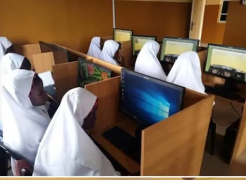 Ayat Model School — photo 2