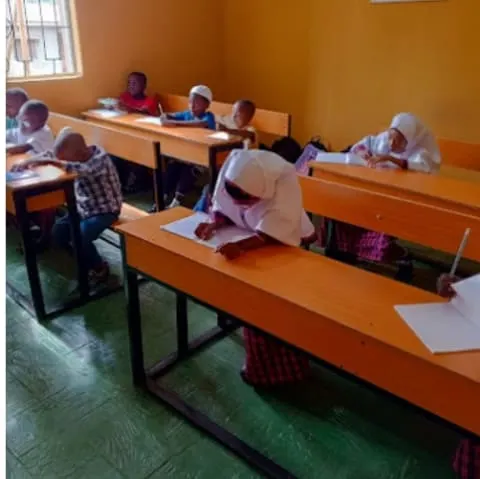 Ayat Model School — photo 3