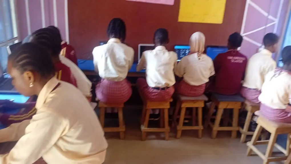 Mimak College — photo 1